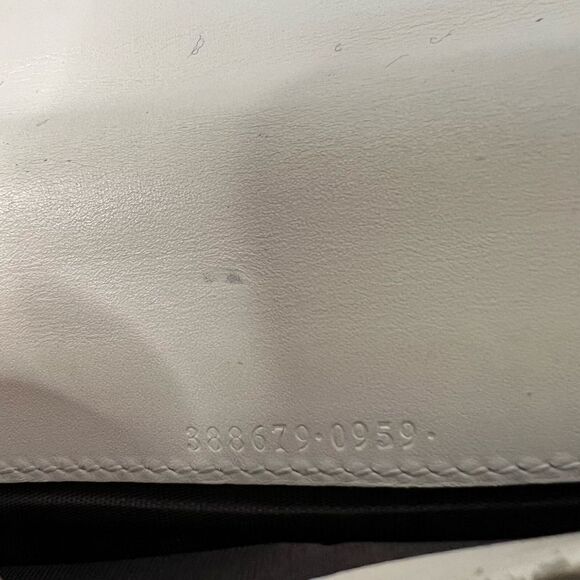 Gucci gucisima Bowie 388679 off white long wallet - Picture 13 of 14